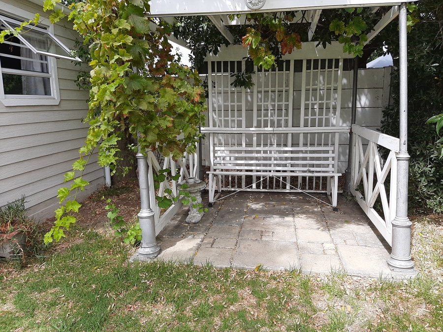 To Let 1 Bedroom Property for Rent in Van Der Stel Western Cape